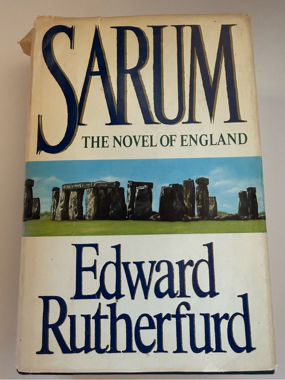 Sarum Edward Rutherfurd 1987 1st Edition 1st Printing Hardcover Dust Jacket